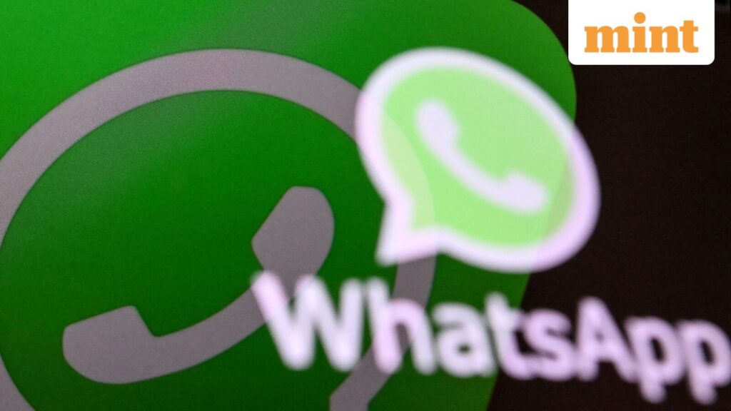 FILES-RUSSIA-INTERNET-WHATSAPP-BAN-0_1764499689839_1764499704980_1774150062973.jpg