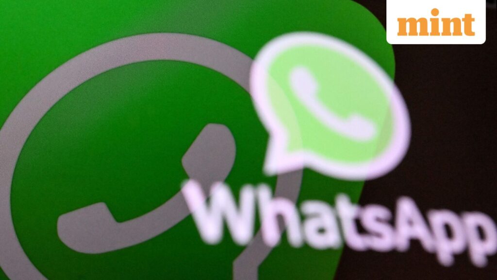 FILES-RUSSIA-INTERNET-WHATSAPP-BAN-0_1764499689839_1764499704980_1774849099958.jpg