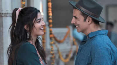 akshay-wamiqa.jpg