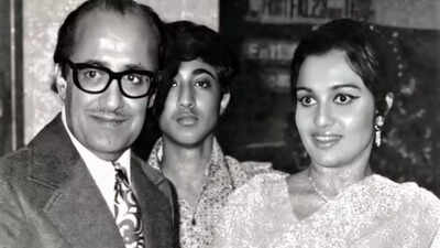 asha-parekh-nasir-hussain.jpg