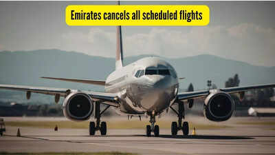 emirates-cancels-all-scheduled-flights.jpg