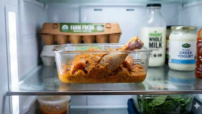 how-long-cooked-chicken-can-safely-stay-in-your-fridge-image-source-google-gemini.jpg