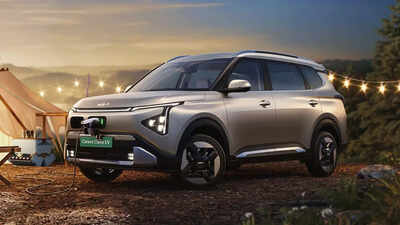 kia-carens-clavis-ev-gets-more-variants-6-seater-choice-key-details.jpg