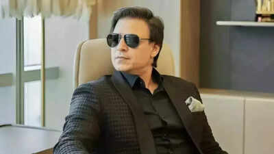 vivek-oberoi-black.jpg