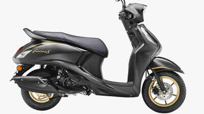 2026-yamaha-fascino-125-fi-hybrid-launched-pricing-changes-explained.jpg