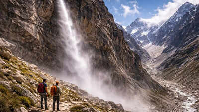 gangotris-invisible-waterfall-is-real-and-its-one-of-the-himalayas-strangest-sights.jpg