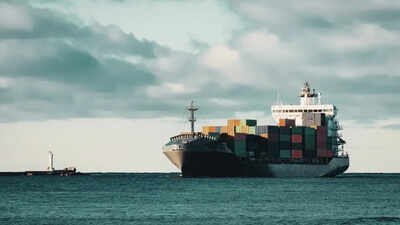 massive-cargo-ship-in-the-sea.jpg