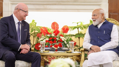 pm-modi-with-austrian-chancellor.jpg
