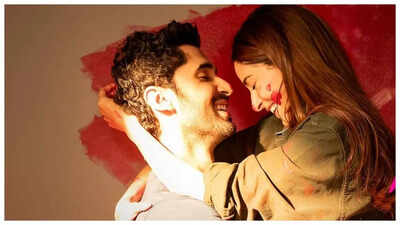 1779680701_chand-mera-dil.jpg
