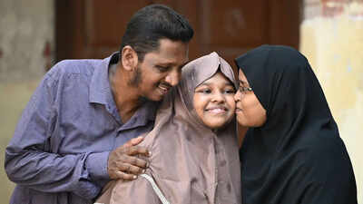 ayisha-thanseem.jpg