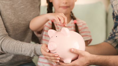 building-smart-money-habits-early-4-ways-parents-can-encourage-goal-setting-and-patience-in-children.png