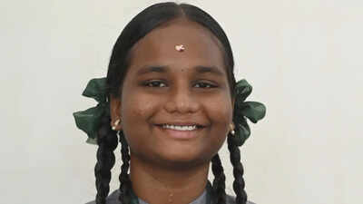 m-suganthi.jpg