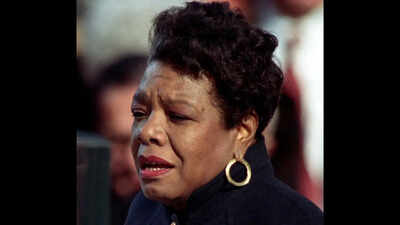 maya-angelou-image-wikipedia.jpg