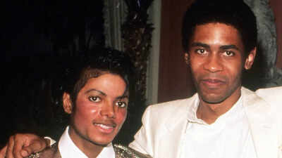 michaeljackson_1779901950_3906423149177671519_468393523-1.jpg