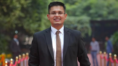 photo-anuj-agnihotri.jpg