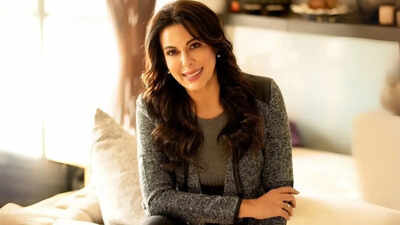 pooja-bedi.jpg