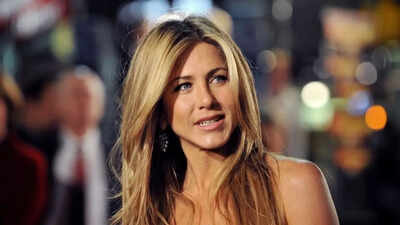 quote-of-the-day-by-jennifer-aniston-theres-nothing-to-worry-about-youve-got-to-live-an-experience-y.jpeg