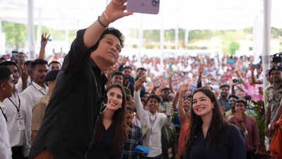 saratendulkar_1777485161_3886149206339834788_330482866-1.jpg