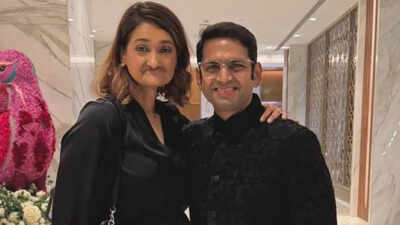 sharib-hashmi-with-wife-2.jpg
