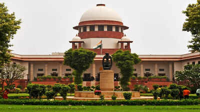 supreme-court-hears-challenge-to-cbses-new-three-language-rule-parents-and-teachers-flag-disruption.jpeg