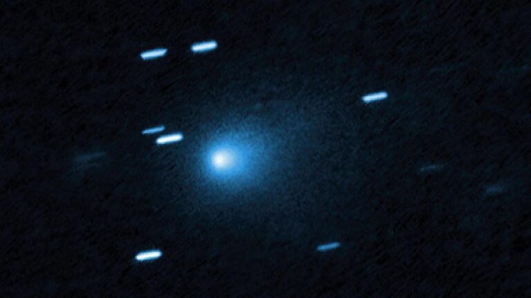 2026-06-22T155059Z_373067264_RC2WYLAK0WUH_RTRMADP_3_SPACE-COMET.JPG