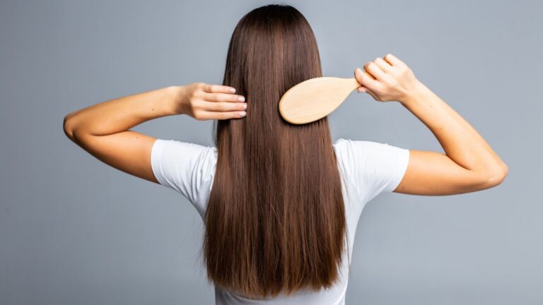 Hair-loss-cure-Polygonum-multiflorum.jpg