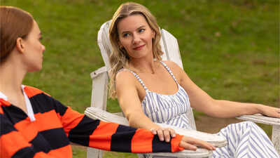 elisha-cuthbert.jpg