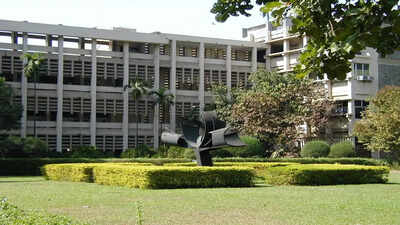 iit-bombays-bharatgen-brings-ai-closer-to-indias-14-billion-people-with-multilingual-capabilities.jp_.jpeg