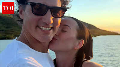 katy-justin-yacht.jpg