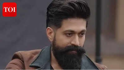 kgf-star-yash-takes-time-off-busy-schedule-to-connect-with-fan-fighting-cancer-watch-the-video-here.jpeg
