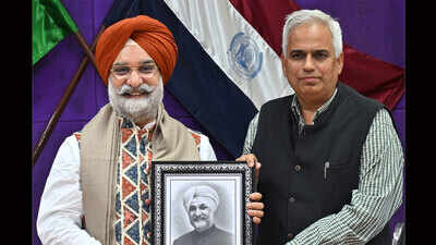lg-ts-sandhu.jpg