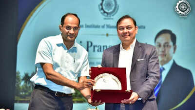 pranav-adani.jpg