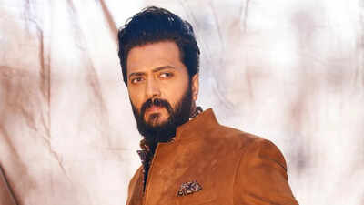 riteish-deshmukh-fires-back-after-reporter-references-salman-khan-and-sanjay-dutts-past-legal-contro.jpeg