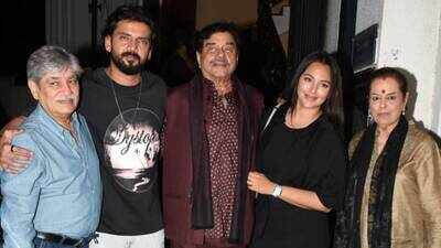 sonakshi-sinha-and-zaheer-iqbal-enjoy-family-dinner-with-shatrughan-sinha-poonam-sinha-and-iqbal-rat.jpeg