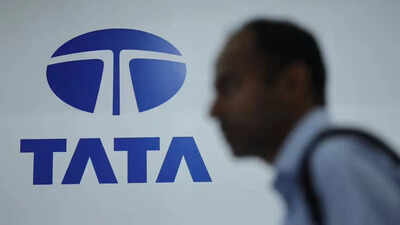 tata-group-row.jpg