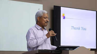 ajit-parulekar.jpg