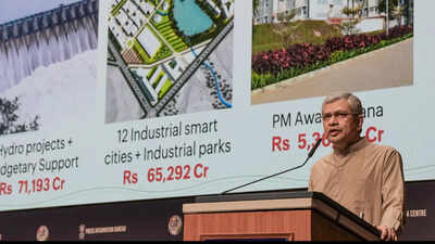cabinet-briefing-by-ashwini-vaishnaw.jpg