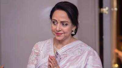 hema-malini-says-protest-karne-se-toh-kuch-kaam-nahi-hoga-refuses-to-comment-on-dharmendra-pradhan-r.jpeg