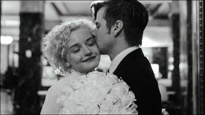 julia-garner-and-mark-foster.jpg