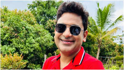 manoj-muntashir.jpg