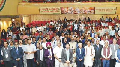 national-scientists-round-table-conference-to-inspire-young-researchers-and-innovators-at-mit-wpu.jp_.jpeg