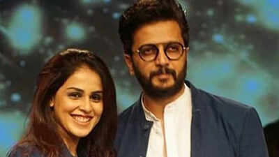 riteish-deshmukh-and-genelia-deshmukh-stand-with-cjps-sansad-chalo-protest-say-youth-voices-deserve.jpeg