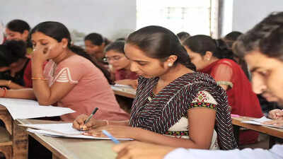 uptet-2026-yogi-adityanath-directs-separate-tet-for-in-service-teachers-reviews-exam-preparations.jp_.jpeg